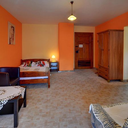 Apartamenty I Pokoje Karpacz - Centrum Karpacza, Parking W Cenie! Habitación foto